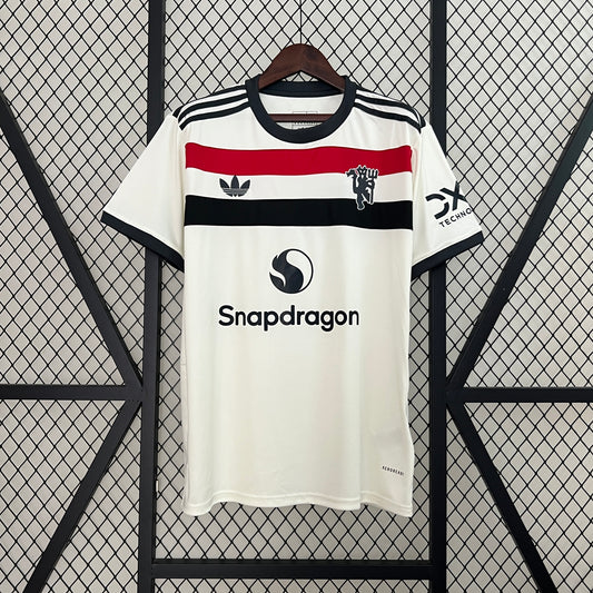 Manchester United 24/25 Tercera Equipacion